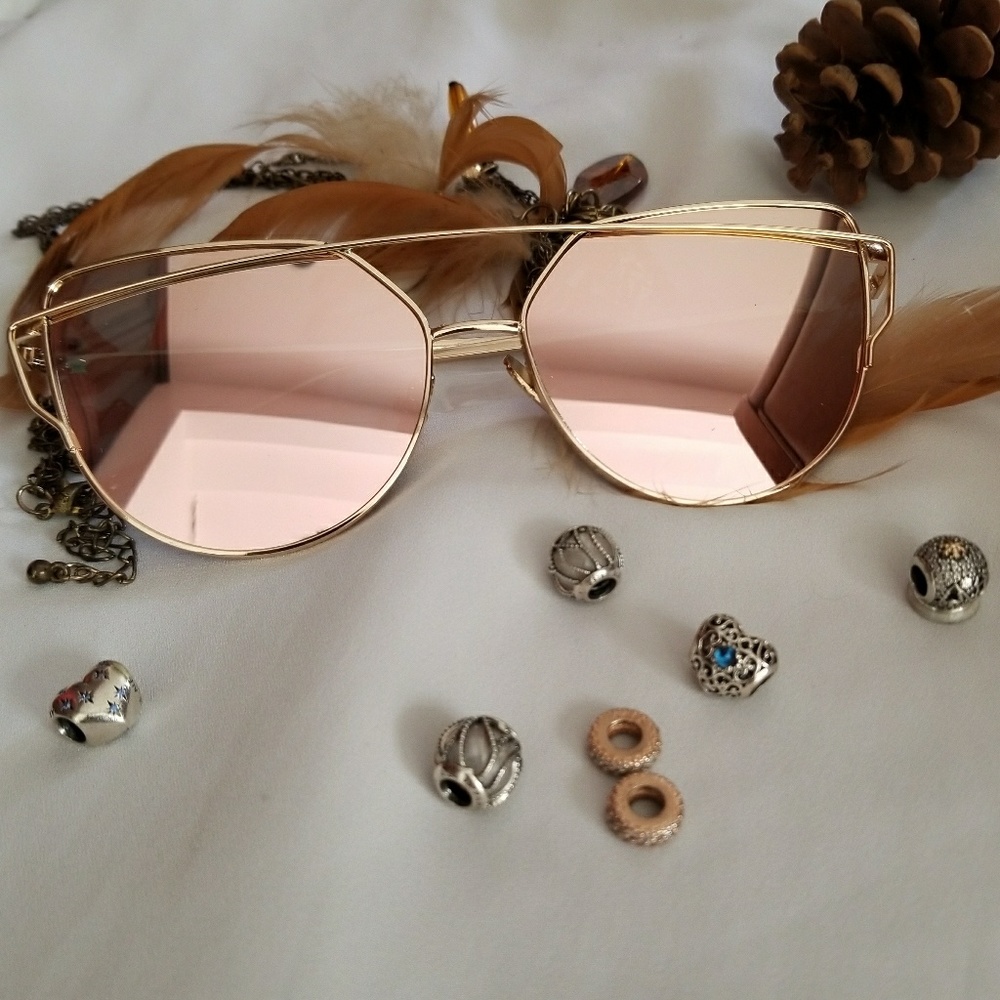 New Pink cat eye mirrored sunglasses